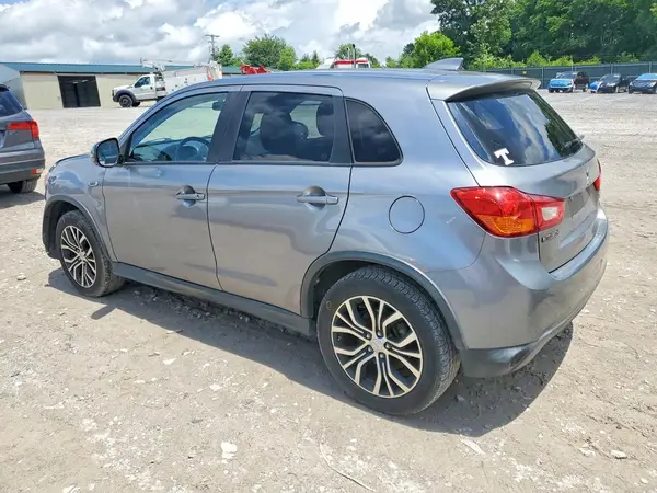 JA4AR3AUXHZ005432 2017 MITSUBISHI OUTLANDER - Image 2