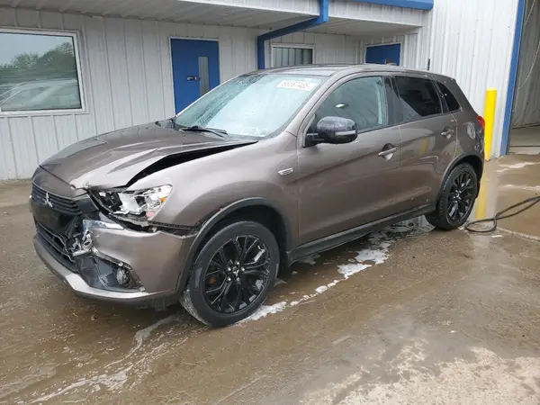 JA4AR3AUXHZ033988 2017 MITSUBISHI OUTLANDER - Image 1