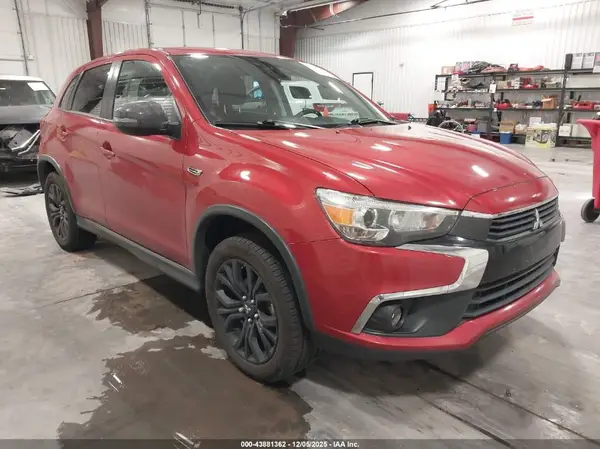 JA4AR3AUXHZ034283 2017 MITSUBISHI OUTLANDER - Image 1