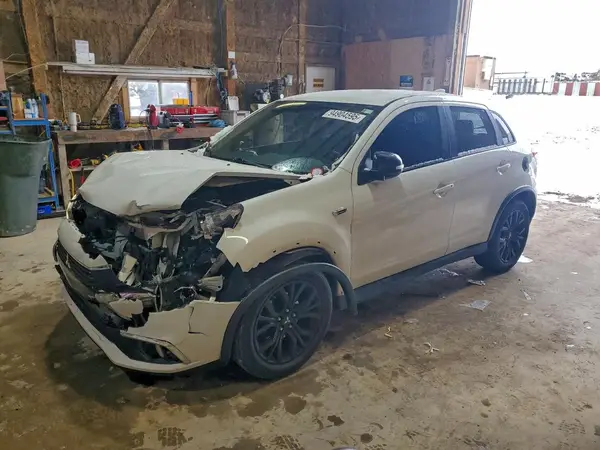 JA4AR3AUXHZ047888 2017 MITSUBISHI OUTLANDER - Image 1