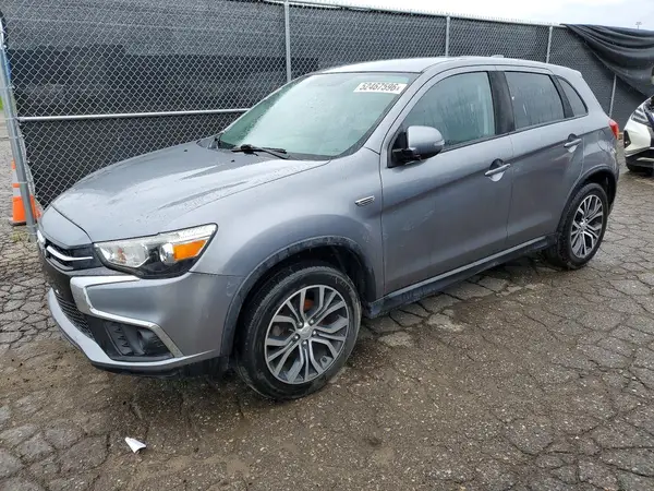 JA4AR3AUXJU012996 2018 MITSUBISHI OUTLANDER - Image 1