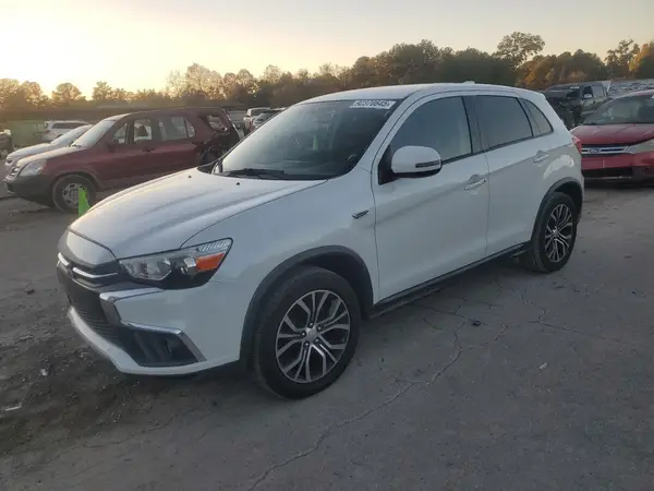 JA4AR3AUXJZ011690 2018 MITSUBISHI OUTLANDER - Image 1