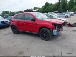 JA4AR3AUXJZ028778 2018 MITSUBISHI OUTLANDER