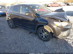 JA4AR3AUXJZ033088 2018 MITSUBISHI OUTLANDER