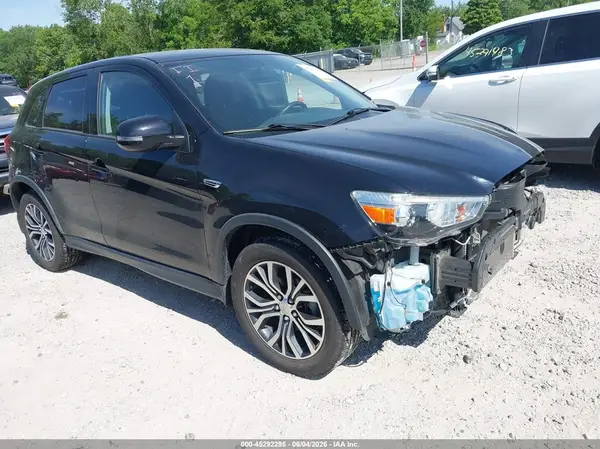 JA4AR3AUXKU006133 2019 MITSUBISHI OUTLANDER - Image 1