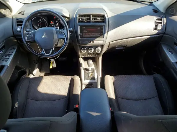 JA4AR3AUXKU013597 2019 MITSUBISHI OUTLANDER - Image 8