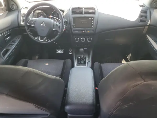 JA4AR3AUXKU015575 2019 MITSUBISHI OUTLANDER - Image 8