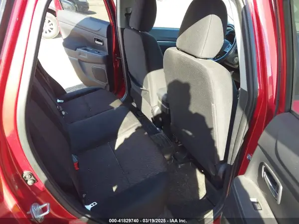 JA4AR3AUXKU016368 2019 MITSUBISHI OUTLANDER - Image 8