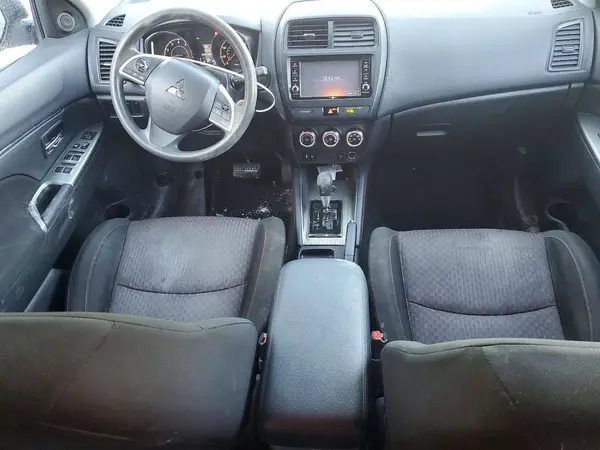JA4AR3AUXKU020209 2019 MITSUBISHI OUTLANDER - Image 8