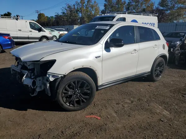 JA4AR3AUXKU021571 2019 MITSUBISHI OUTLANDER - Image 1
