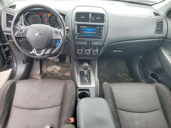 JA4AR3AUXKU027189 2019 MITSUBISHI OUTLANDER - Image 8