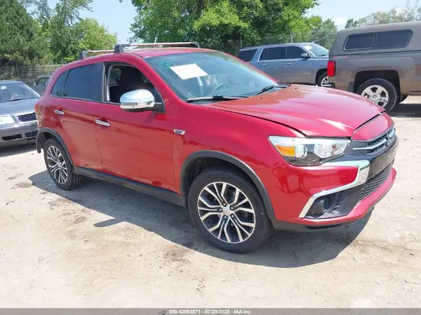 JA4AR3AUXKU033610 2019 MITSUBISHI OUTLANDER - Image 1
