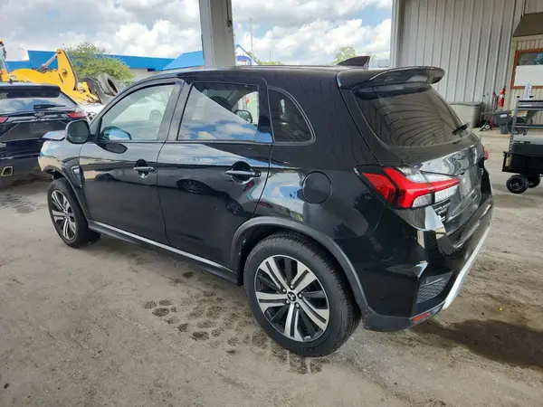 JA4AR3AUXLU013763 2020 MITSUBISHI OUTLANDER - Image 2