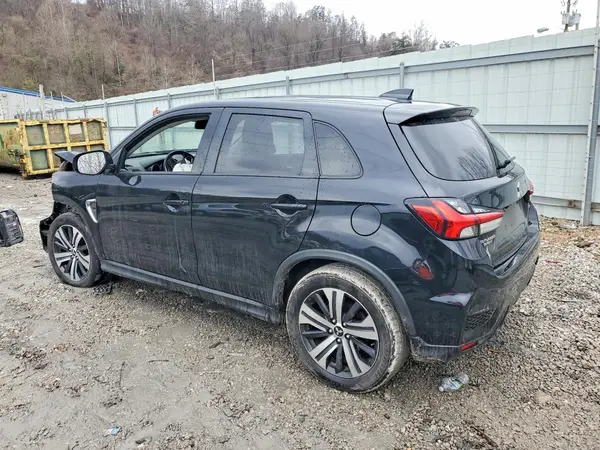 JA4AR3AUXLU015660 2020 MITSUBISHI OUTLANDER - Image 2