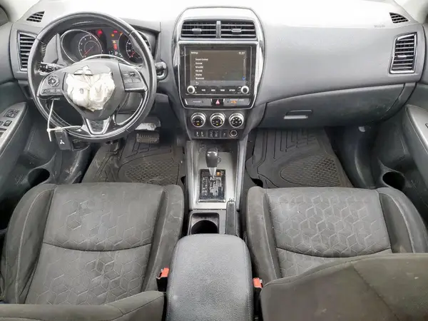 JA4AR3AUXLU018087 2020 MITSUBISHI OUTLANDER - Image 8