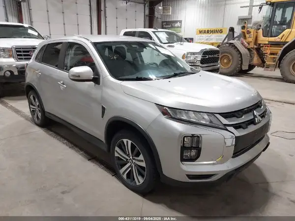 JA4AR3AUXLU025802 2020 MITSUBISHI OUTLANDER - Image 1