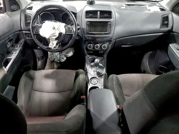 JA4AR3AW0GZ048774 2016 MITSUBISHI OUTLANDER - Image 8