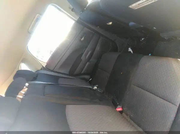 JA4AR3AW0GZ050413 2016 MITSUBISHI OUTLANDER - Image 8
