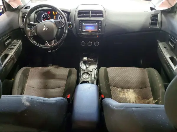 JA4AR3AW0HZ031894 2017 MITSUBISHI OUTLANDER - Image 8