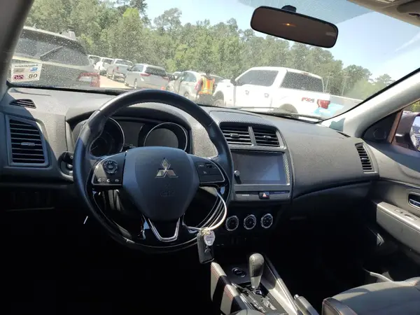 JA4AR3AW0JU000454 2018 MITSUBISHI OUTLANDER - Image 8
