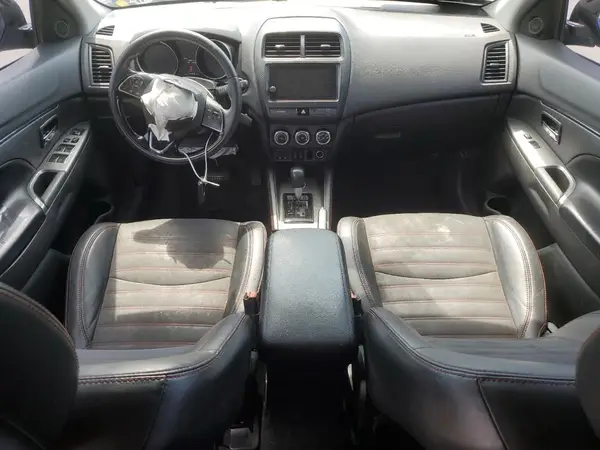 JA4AR3AW0JU011955 2018 MITSUBISHI OUTLANDER - Image 8