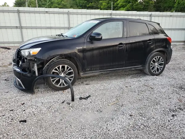 JA4AR3AW0JU017190 2018 MITSUBISHI OUTLANDER - Image 1