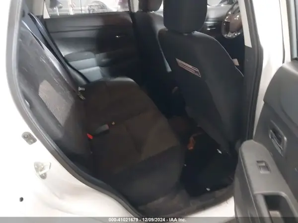 JA4AR3AW1GZ025018 2016 MITSUBISHI OUTLANDER - Image 8