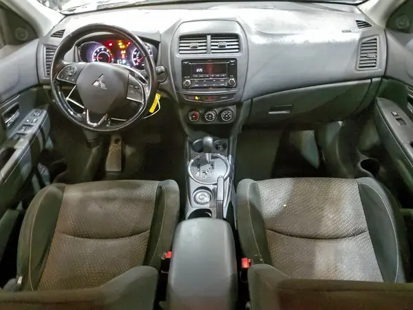 JA4AR3AW1GZ035466 2016 MITSUBISHI OUTLANDER - Image 8