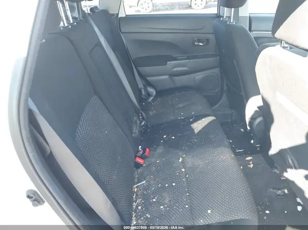 JA4AR3AW1GZ043907 2016 MITSUBISHI OUTLANDER - Image 8