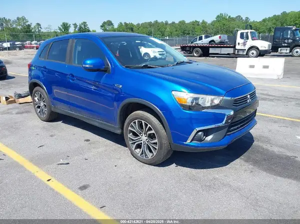 JA4AR3AW1HZ055055 2017 MITSUBISHI OUTLANDER - Image 1