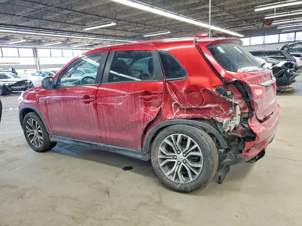 JA4AR3AW1JU016663 2018 MITSUBISHI OUTLANDER - Image 2