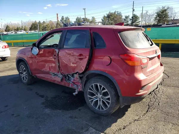 JA4AR3AW1JZ008033 2018 MITSUBISHI OUTLANDER - Image 2