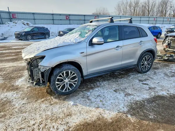 JA4AR3AW1JZ033126 2018 MITSUBISHI OUTLANDER - Image 1
