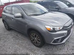 JA4AR3AW1JZ033966 2018 MITSUBISHI OUTLANDER