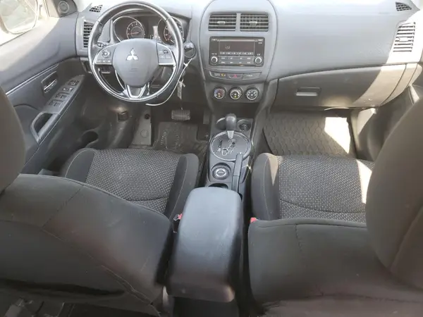 JA4AR3AW2GZ033659 2016 MITSUBISHI OUTLANDER - Image 8