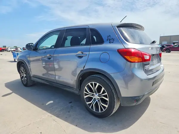 JA4AR3AW2GZ039574 2016 MITSUBISHI OUTLANDER - Image 2