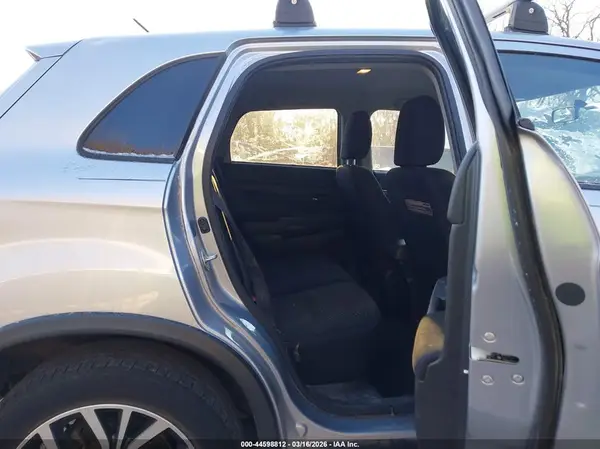JA4AR3AW2GZ044080 2016 MITSUBISHI OUTLANDER - Image 8