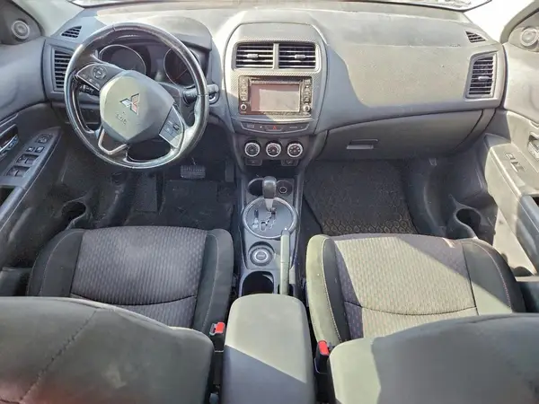 JA4AR3AW2GZ044628 2016 MITSUBISHI OUTLANDER - Image 8