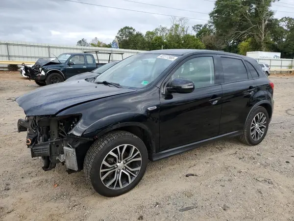 JA4AR3AW2JU000441 2018 MITSUBISHI OUTLANDER - Image 1
