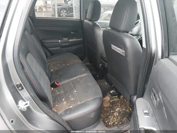 JA4AR3AW2JU012671 2018 MITSUBISHI OUTLANDER - Image 8