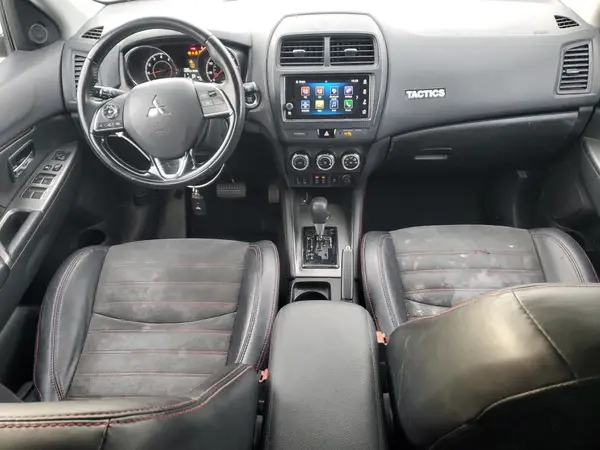 JA4AR3AW2JU014050 2018 MITSUBISHI OUTLANDER - Image 8