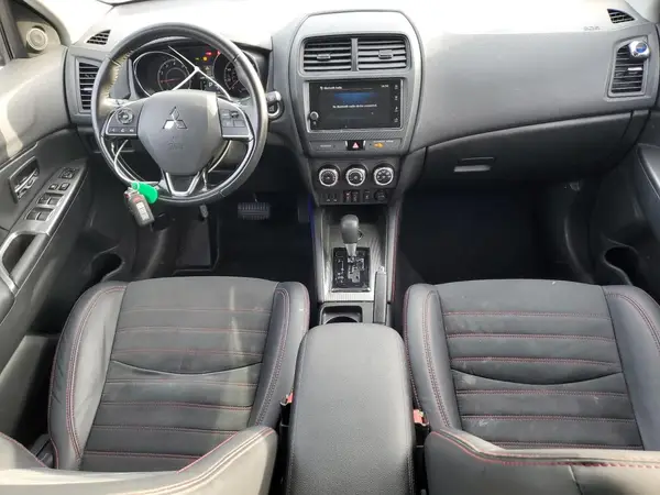 JA4AR3AW2JZ009501 2018 MITSUBISHI OUTLANDER - Image 8