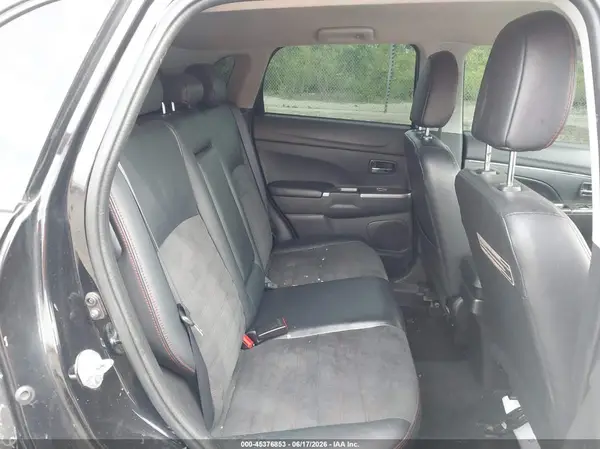JA4AR3AW2JZ012382 2018 MITSUBISHI OUTLANDER - Image 8