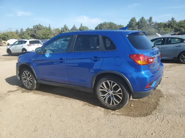 JA4AR3AW2JZ019591 2018 MITSUBISHI OUTLANDER - Image 2