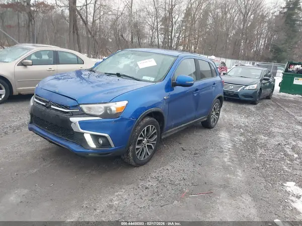 JA4AR3AW2JZ032373 2018 MITSUBISHI OUTLANDER - Image 2
