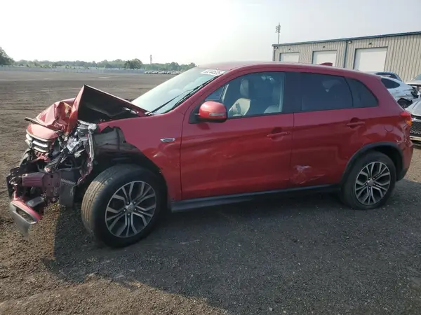JA4AR3AW2JZ032857 2018 MITSUBISHI OUTLANDER - Image 1