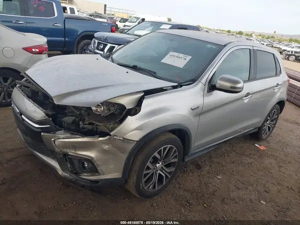 JA4AR3AW2JZ036388 2018 MITSUBISHI OUTLANDER - Image 2