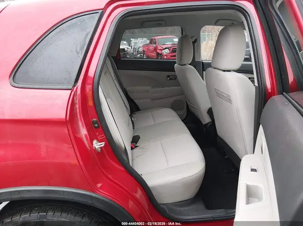 JA4AR3AW3GZ039146 2016 MITSUBISHI OUTLANDER - Image 8