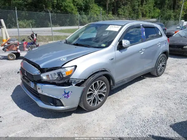 JA4AR3AW3GZ050096 2016 MITSUBISHI OUTLANDER - Image 2