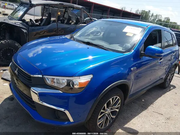 JA4AR3AW3GZ050907 2016 MITSUBISHI OUTLANDER - Image 2